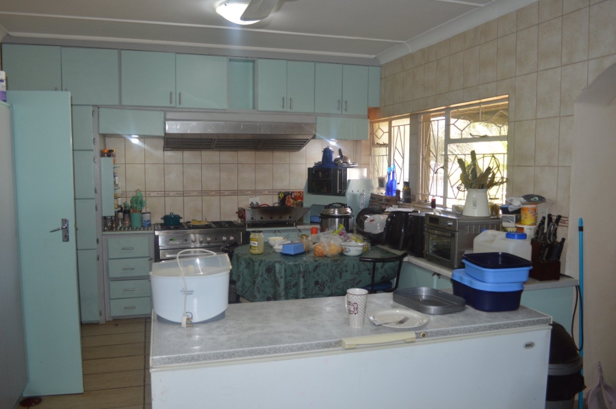 Commercial Property for Sale in Flamwood North West